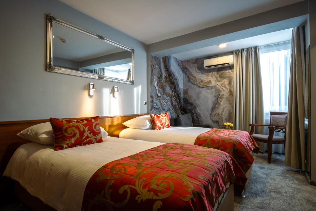 Standard Double or Twin Room — Hotel Villa Harmony